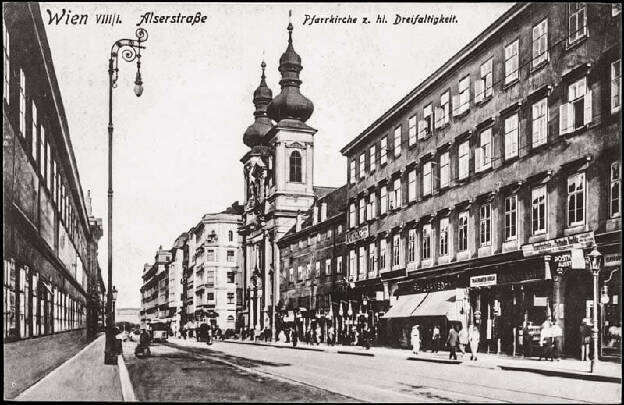 Alserstraße mit Alserkirche