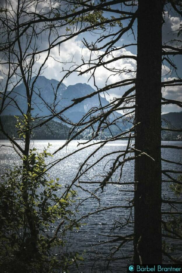 Der Blick auf den See ist wunderbar.