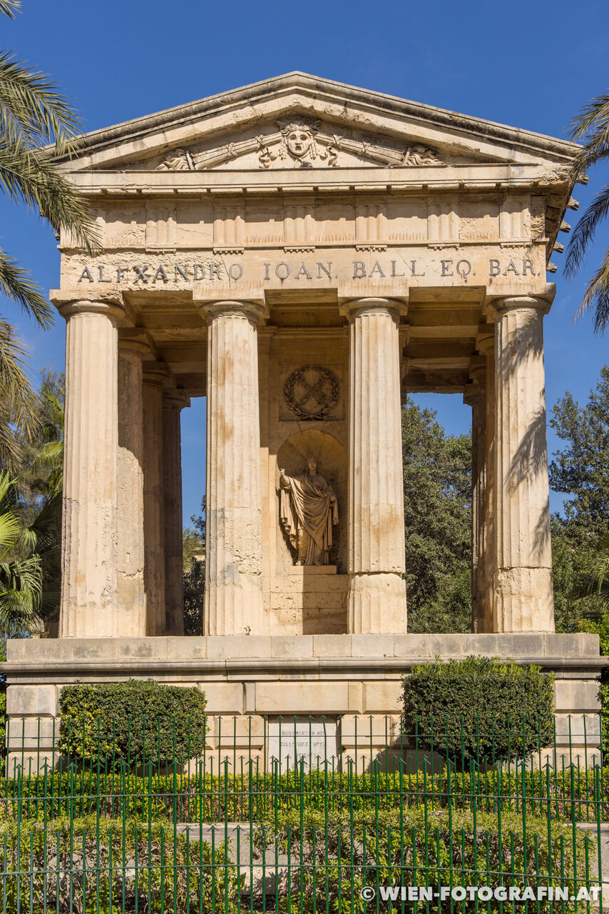 Tempel im Lower Barrakka Gardens