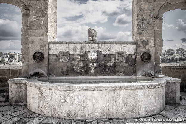 Brunnen der sieben Wasserspeier