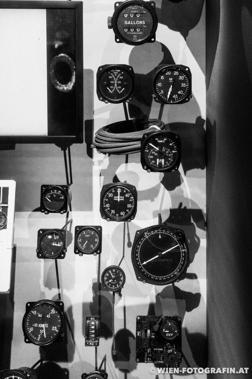 Alte Fluginstrumente (nehme ich an)