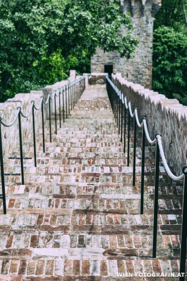 Rocca di Vicopisano, Mauergang von der Rocca zum Torre del Soccorso 