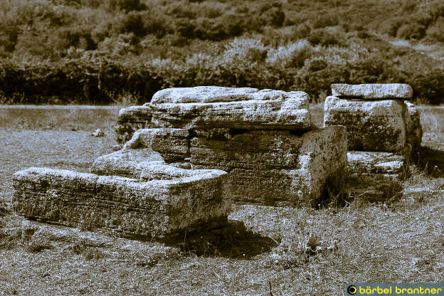 Archäologische Park von Baratti und Populonia (Etruskische Hügelgräber)